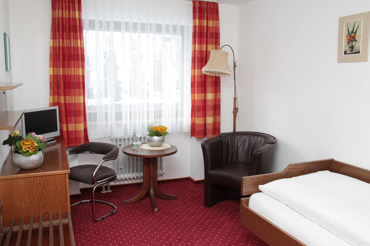 Hotel An Der Sonne & Restaurant Zum Schneiger Шёнвальд Экстерьер фото